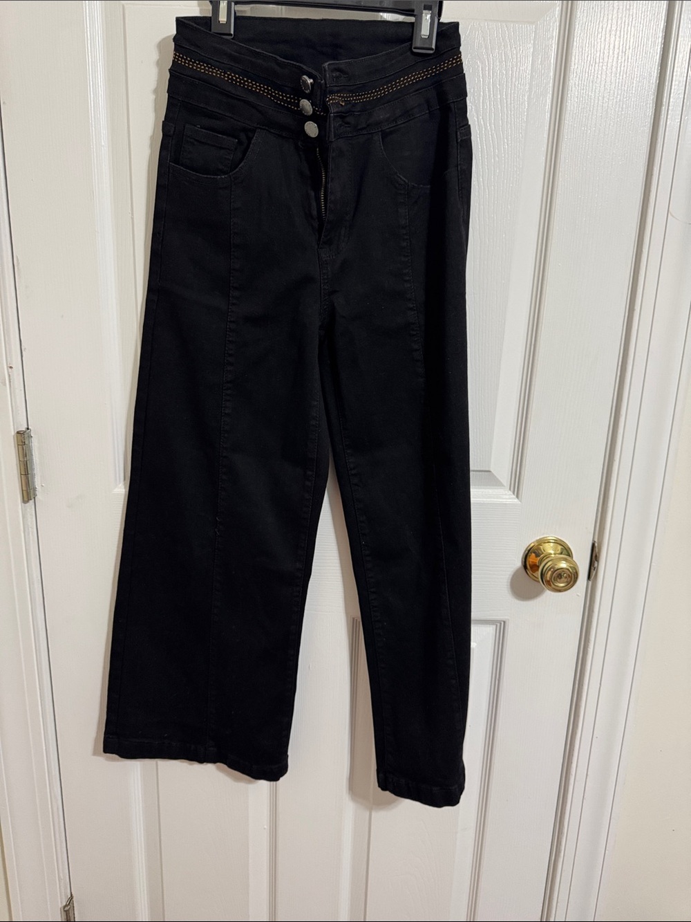 Black High-Waist Wide Leg Jeans with Decorative Waistband
